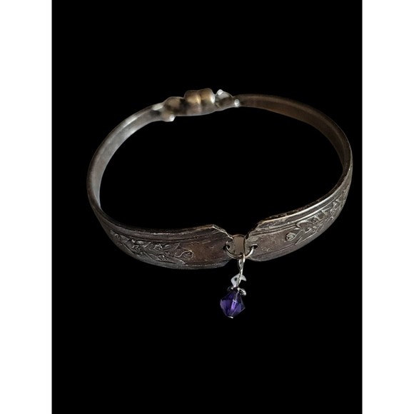 Vintage Rogers Oneida LTD  Spoon Bracelet with Magnetic Clasp & Charm - Picture 2 of 5